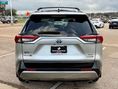 Used 2024 Toyota RAV4 XSE w/ Advanced Technology Package image 6
