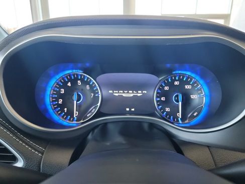 New 2027 Chrysler Pacifica Select AWD/4WD image 20