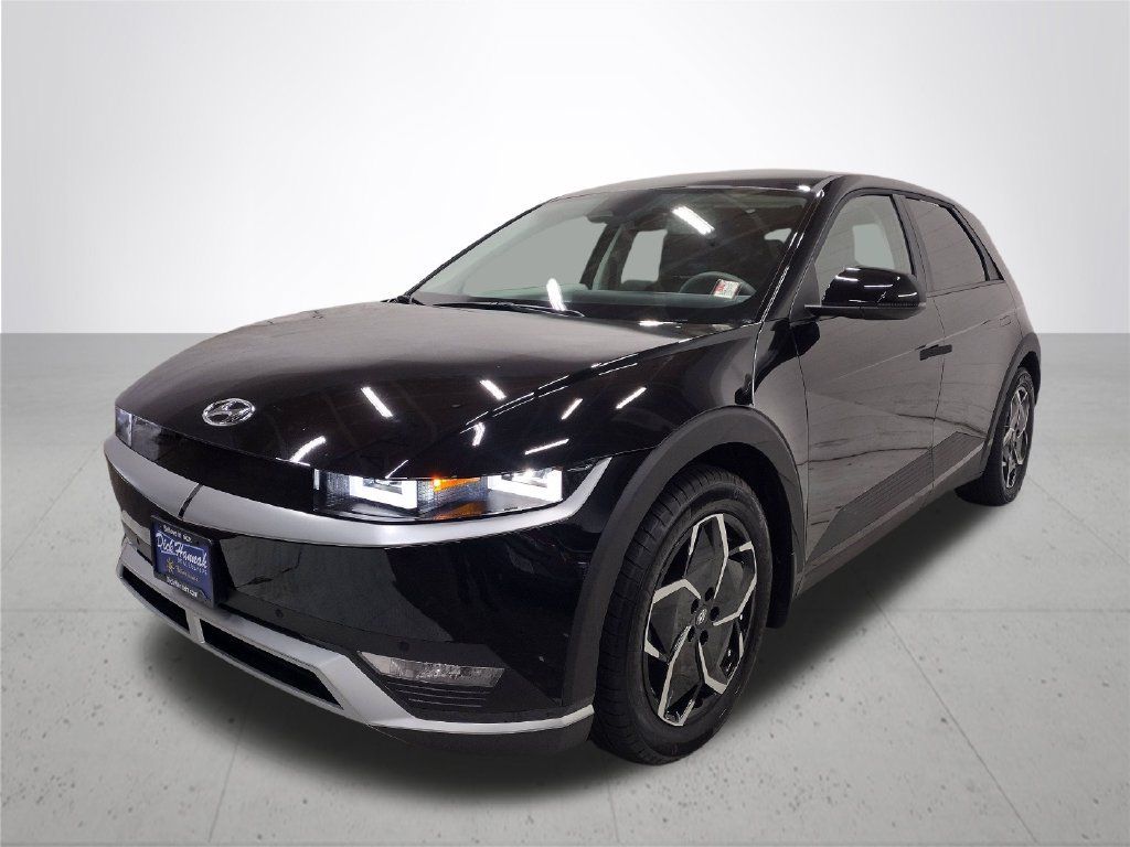 Certified 2024 Hyundai Ioniq 5 SEL AWD/4WD image 2