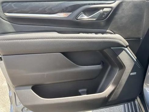 Used 2021 GMC Yukon Denali w/ Denali Premium Package AWD/4WD image 32