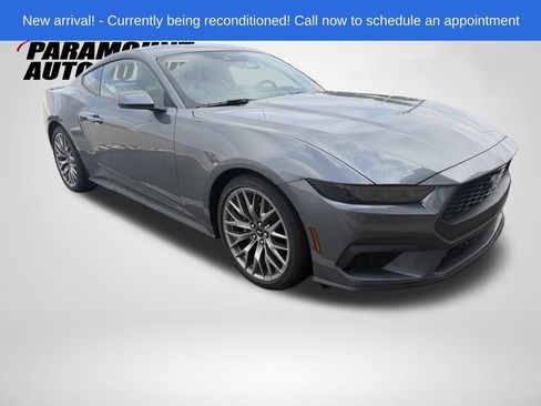Used 2026 Ford Mustang Premium RWD image 1