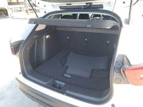 New 2026 Chevrolet Trax LT w/ Midnight Edition image 22