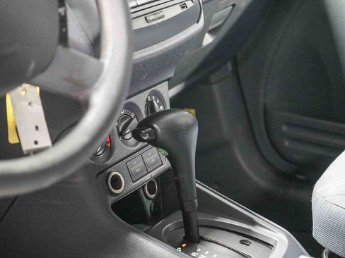 Used 2012 Ford Transit Connect XLT Premium image 26