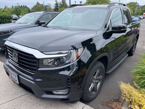Used 2023 Honda Ridgeline RTL-E image 1