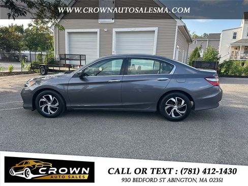 Used 2017 Honda Accord LX image 8