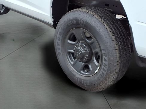 New 2026 RAM 2500 Tradesman AWD/4WD image 14