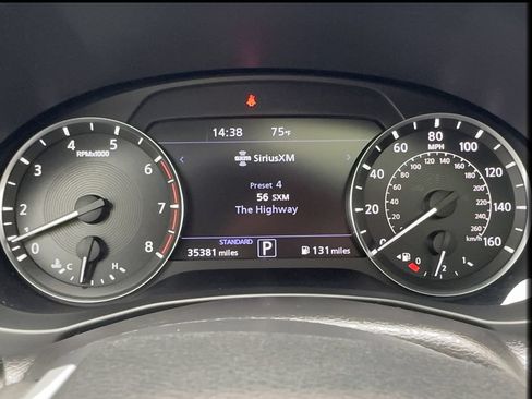 Used 2023 INFINITI QX50 Luxe FWD image 40