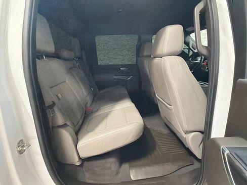 Used 2023 Chevrolet Silverado 2500 LTZ AWD/4WD image 12