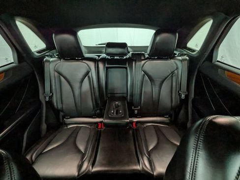 Used 2019 Lincoln MKC Select w/ Select Plus Package FWD image 20