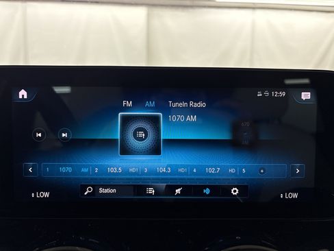 Used 2022 Mercedes-Benz GLB 250 image 20