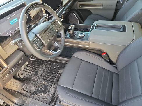 Used 2025 GMC Hummer EV 2X AWD/4WD image 17