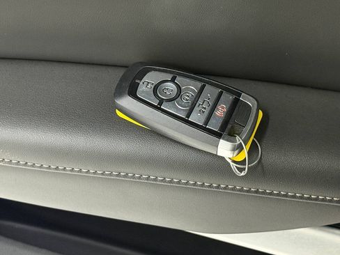 Used 2022 Chevrolet Camaro SS RWD image 79