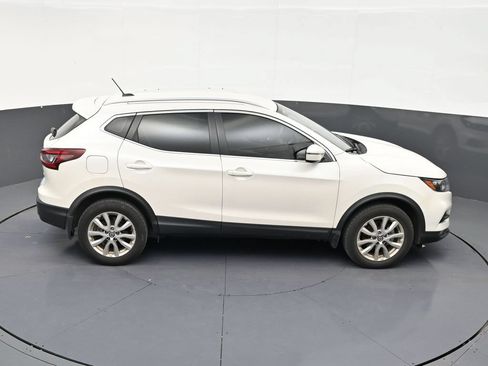 Used 2022 Nissan Rogue Sport SV FWD image 18