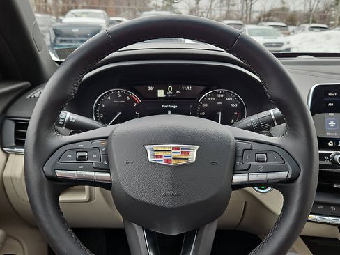 Certified 2025 Cadillac CT4 Luxury image 19