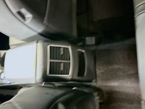 Used 2023 Kia Sportage EX AWD/4WD image 27