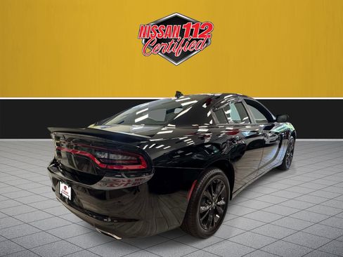 Used 2023 Dodge Charger SXT w/ Blacktop Package AWD/4WD image 5
