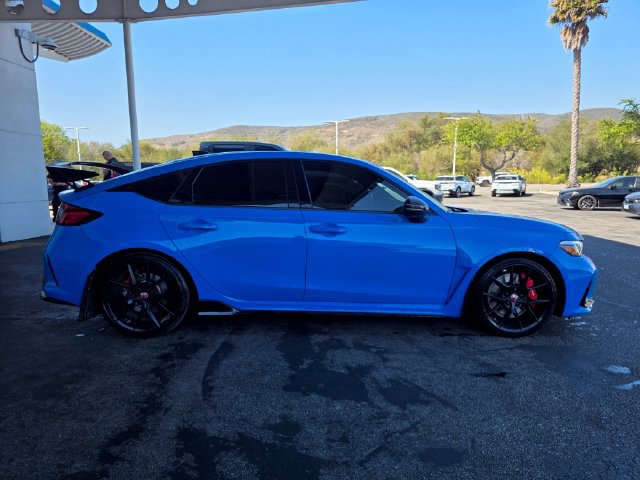 Used 2025 Honda Civic Type R image 6