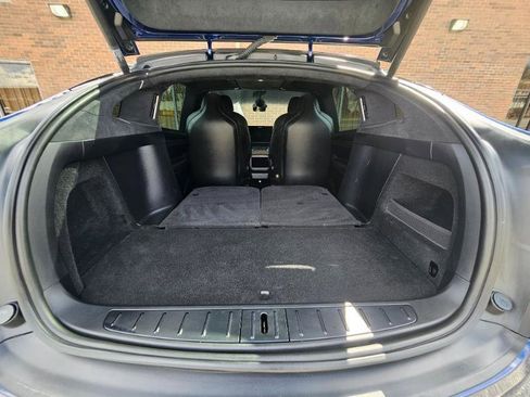 Used 2024 Tesla Model X image 77