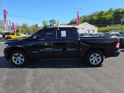 Certified 2022 RAM 1500 Big Horn AWD/4WD image 6