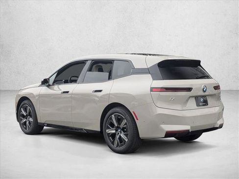New 2026 BMW iX xDrive60 image 9