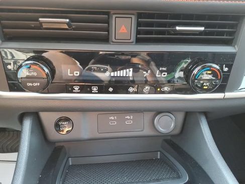 Certified 2026 Nissan Rogue SV AWD/4WD image 24