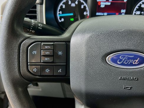 Used 2023 Ford F150 XLT w/ Trailer Tow Package AWD/4WD image 18