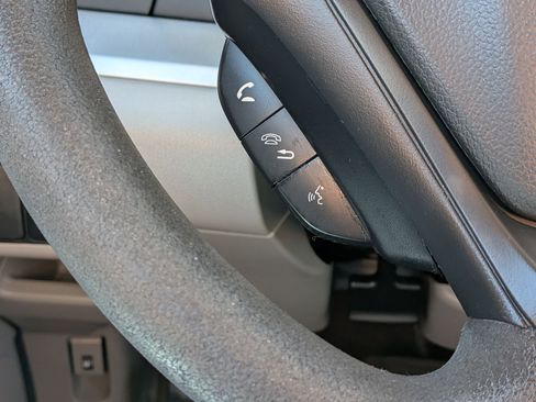 Used 2014 Honda CR-V LX image 16