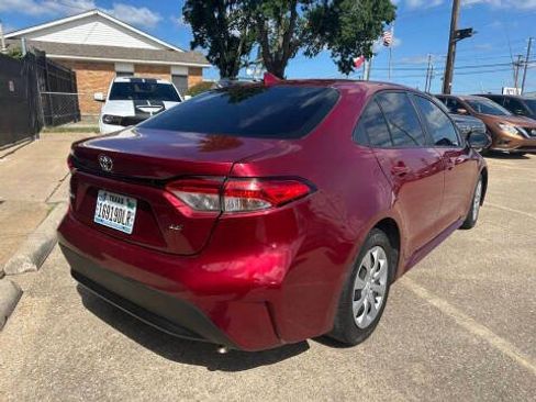 Used 2022 Toyota Corolla LE FWD image 19