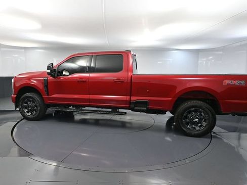 Used 2024 Ford F250 Lariat w/ Lariat Ultimate Package AWD/4WD image 11