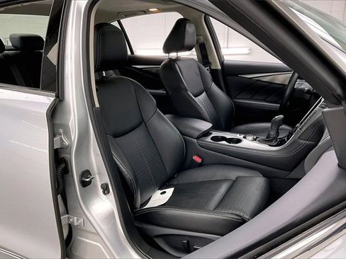 Used 2019 INFINITI Q50 Signature Edition w/ Cargo Package (L96) image 7