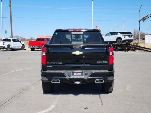 New 2026 Chevrolet Silverado 1500 High Country w/ High Country Premium Package RWD image 6