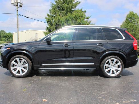 Used 2019 Volvo XC90 T6 Inscription w/ Protection Package Premier AWD/4WD image 11