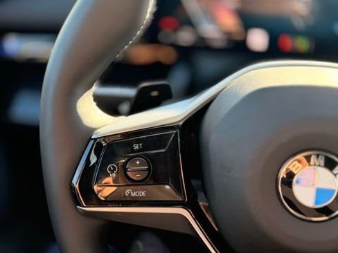 Used 2026 BMW 530i xDrive image 23