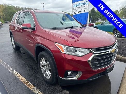 Used 2018 Chevrolet Traverse LT FWD image 1