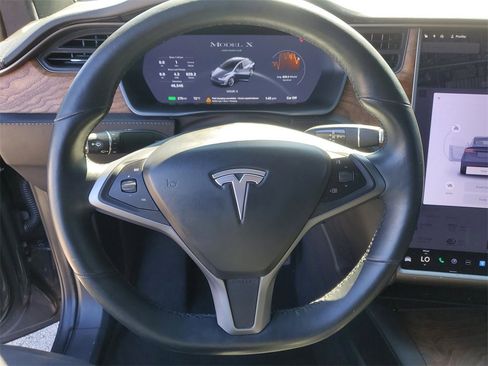 Used 2020 Tesla Model X Long Range image 24