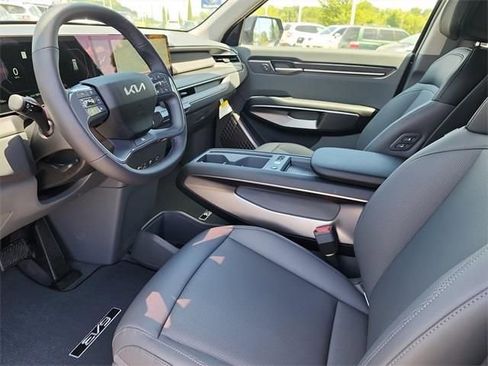 New 2026 Kia EV9 Light image 12