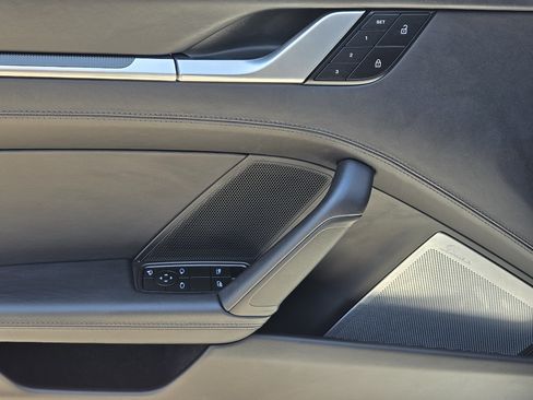 Certified 2024 Porsche 911 Turbo S AWD/4WD image 23
