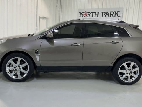 Used 2012 Cadillac SRX Premium FWD image 7