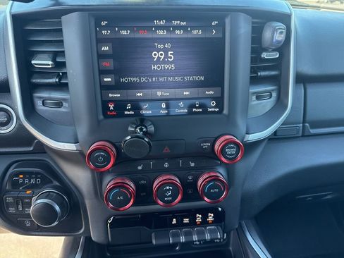 Used 2021 RAM 1500 Big Horn image 13