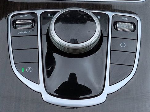 Used 2018 Mercedes-Benz C 300 Sedan image 17