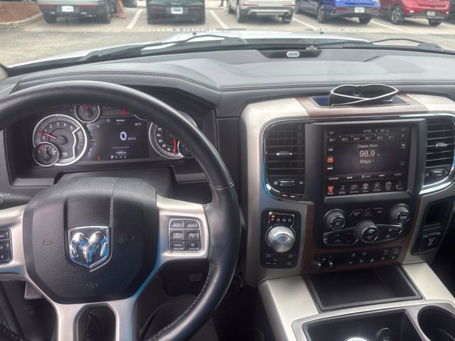 Used 2015 RAM 1500 Laramie w/ Convenience Group AWD/4WD image 2