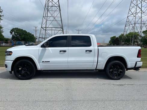Used 2025 RAM 1500 Laramie w/ Night Edition AWD/4WD image 4