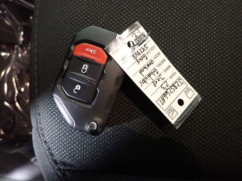 Used 2023 Jeep Gladiator Overland image 51