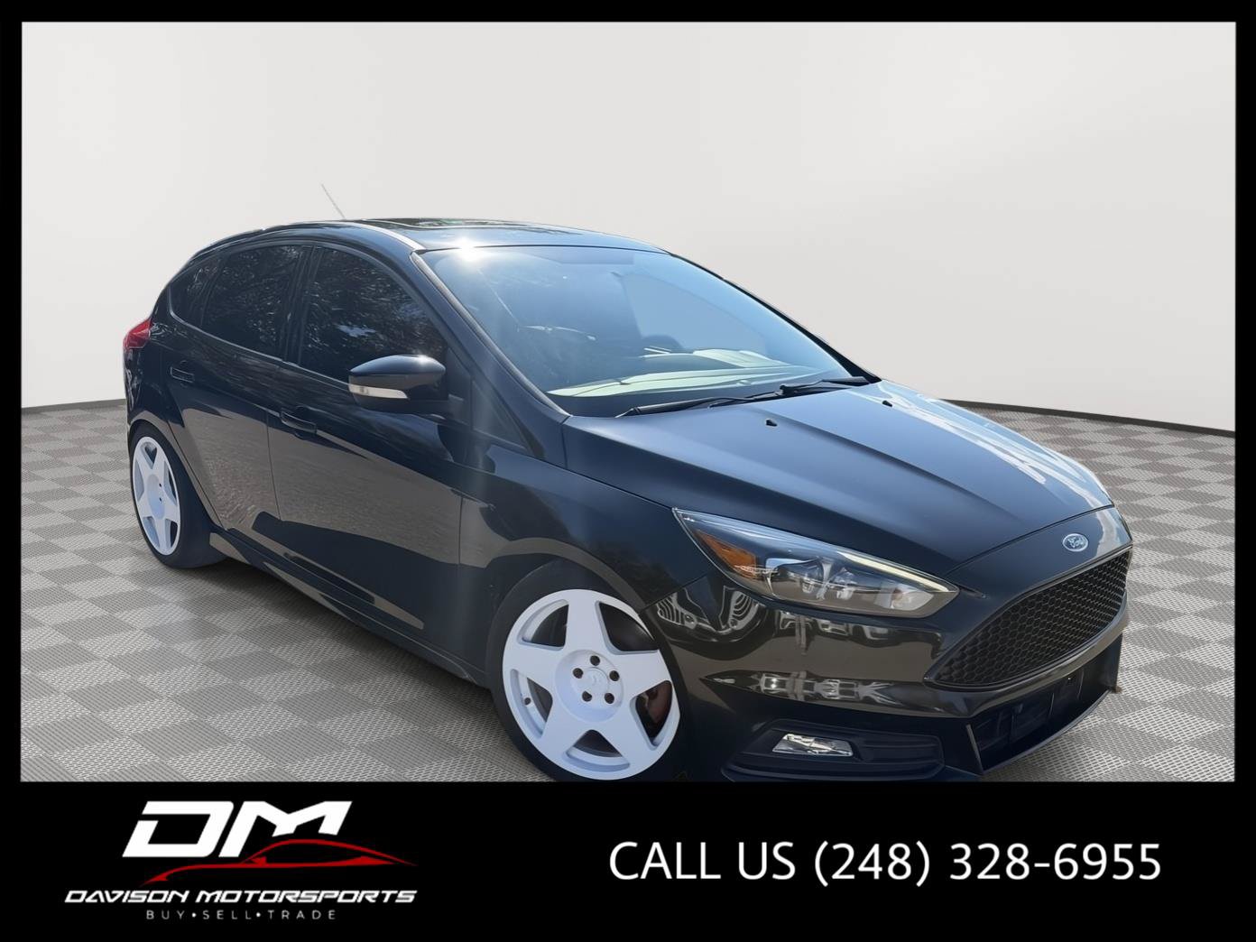 Used 2018 Ford Focus ST w/ Equipment Group 401A FWD image 1