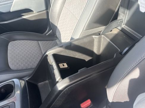 Used 2016 Chevrolet Colorado Z71 image 27