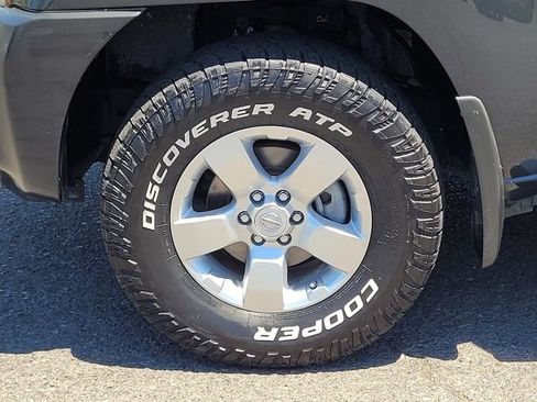 Used 2012 Nissan Xterra S AWD/4WD image 11