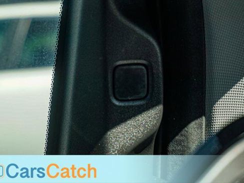 Used 2019 Honda Odyssey Elite image 40