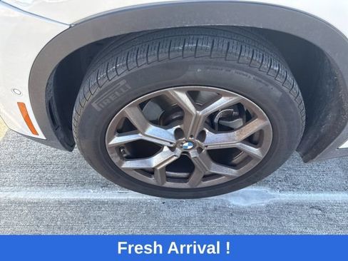 Used 2024 BMW X3 sDrive30i w/ Convenience Package RWD image 18