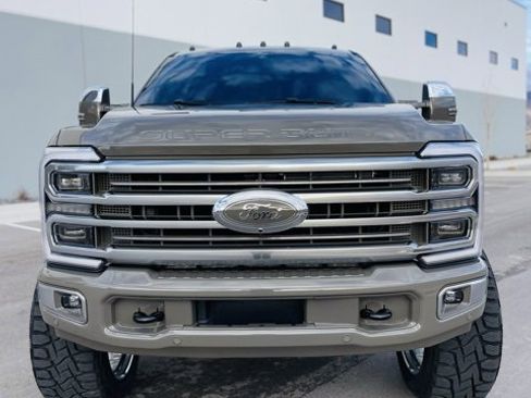 Used 2026 Ford F350 Platinum w/ Platinum Plus Package image 8