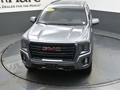 Used 2022 GMC Yukon AT4 image 47